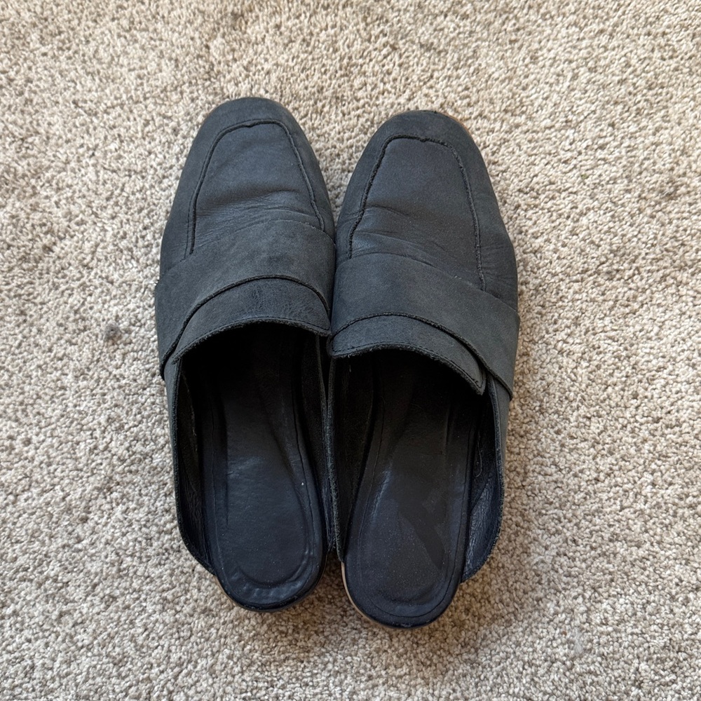 Free People At Ease Loafer in Black - Picture 2 of 4